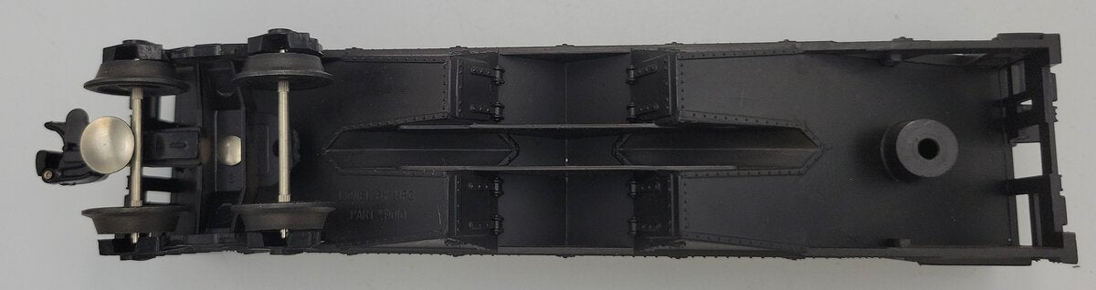 Lionel 9010-10 Illinois Central Black Plastic Hopper Car Shell w/o Truck #6113