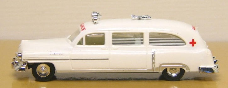 Praline 3452 HO Cadillac 1954 Ambulance LX. W.