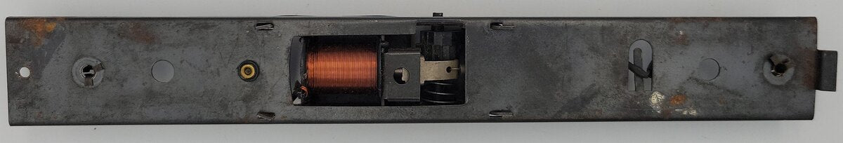 Lionel 3361-18X Metal Log Dump Car Frame with Coil Assembly and Bracket