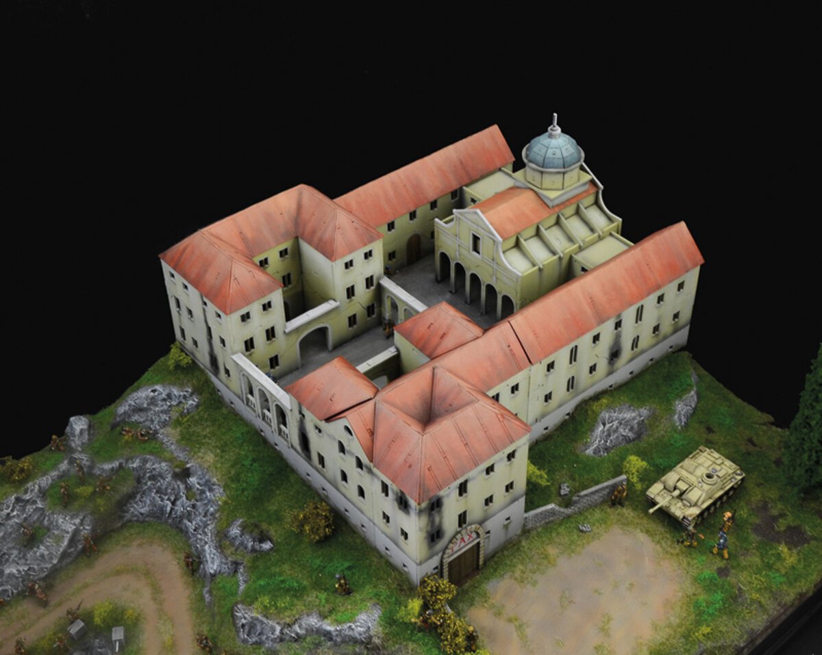 Italeri 6198 1:72 Montecassino Abbey 1944 Battle Set Model Kit