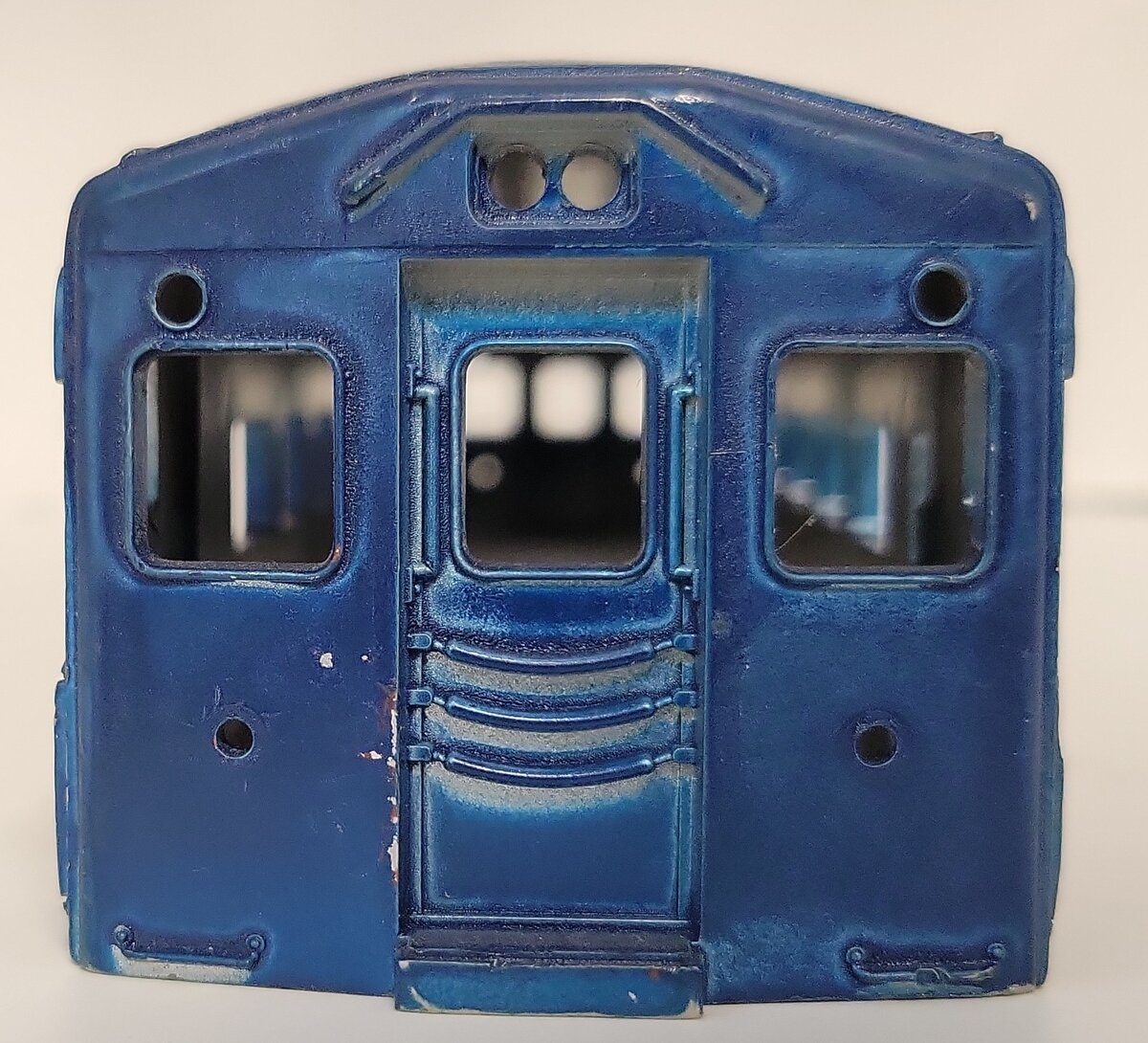 Lionel 400-2 Repainted Blue Baltimore and Ohio Budd Car Body #400 without Trim