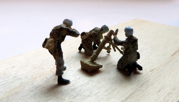 Trident Miniatures 96503 HO WWII Mortar Troop German Paratrooper (Set of 10)