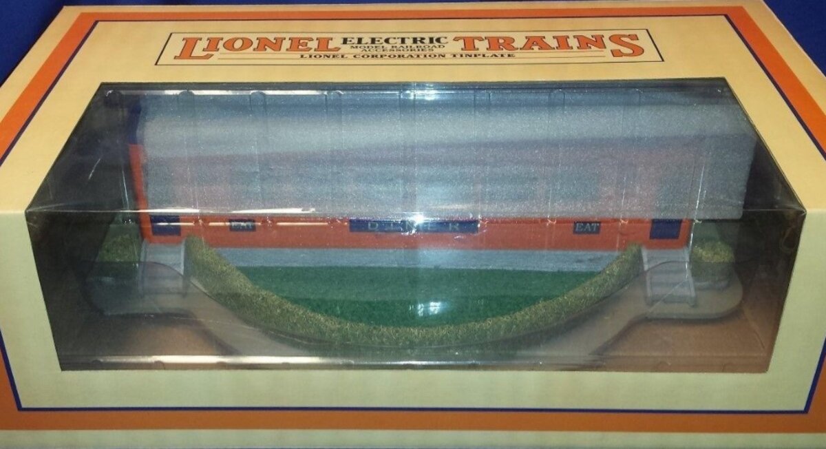 Lionel 11-90070 Standard Gauge No. 552 Diner Assembled