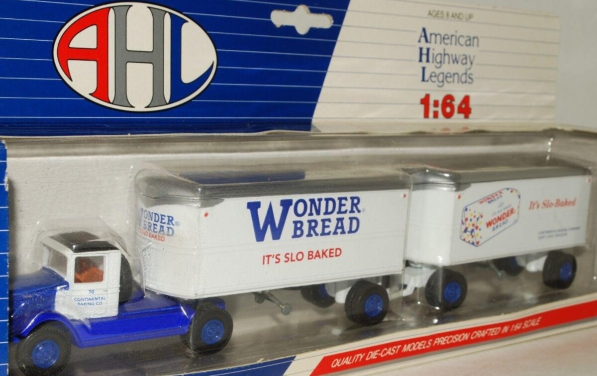 AHL L51202 1:64 Wonder Bread Tractor Trailer W/Box