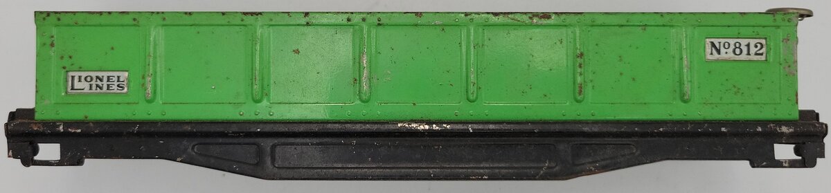 Lionel 812 Prewar Light Green Tinplate Gondola with Frame and Brakes