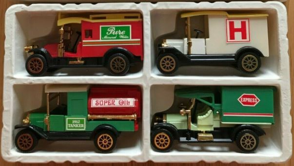 Readers Digest 001 Classic Trucks Collectors Set (Set of 4)