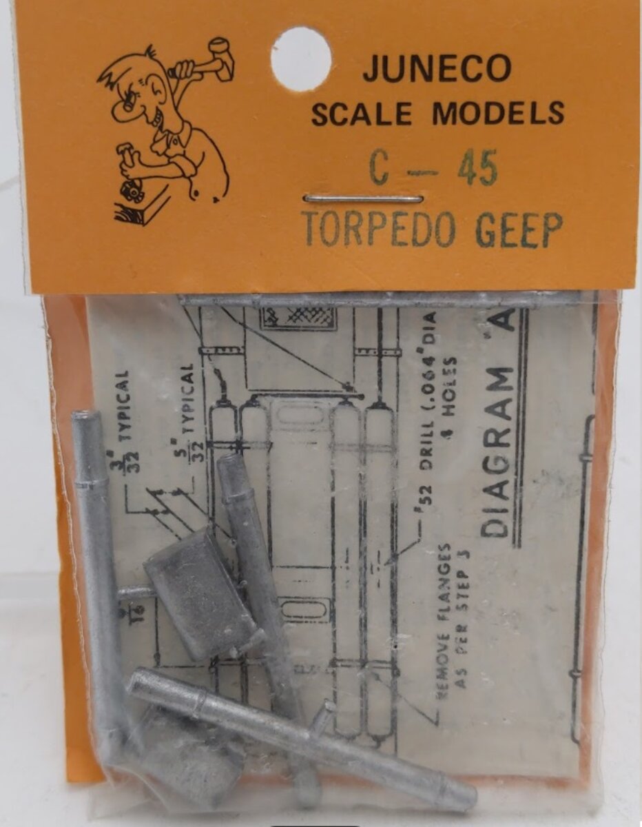Juneco C-45 HO Scale Torpedo Geep GP7/9 Tanks Canadian White Metal Kit