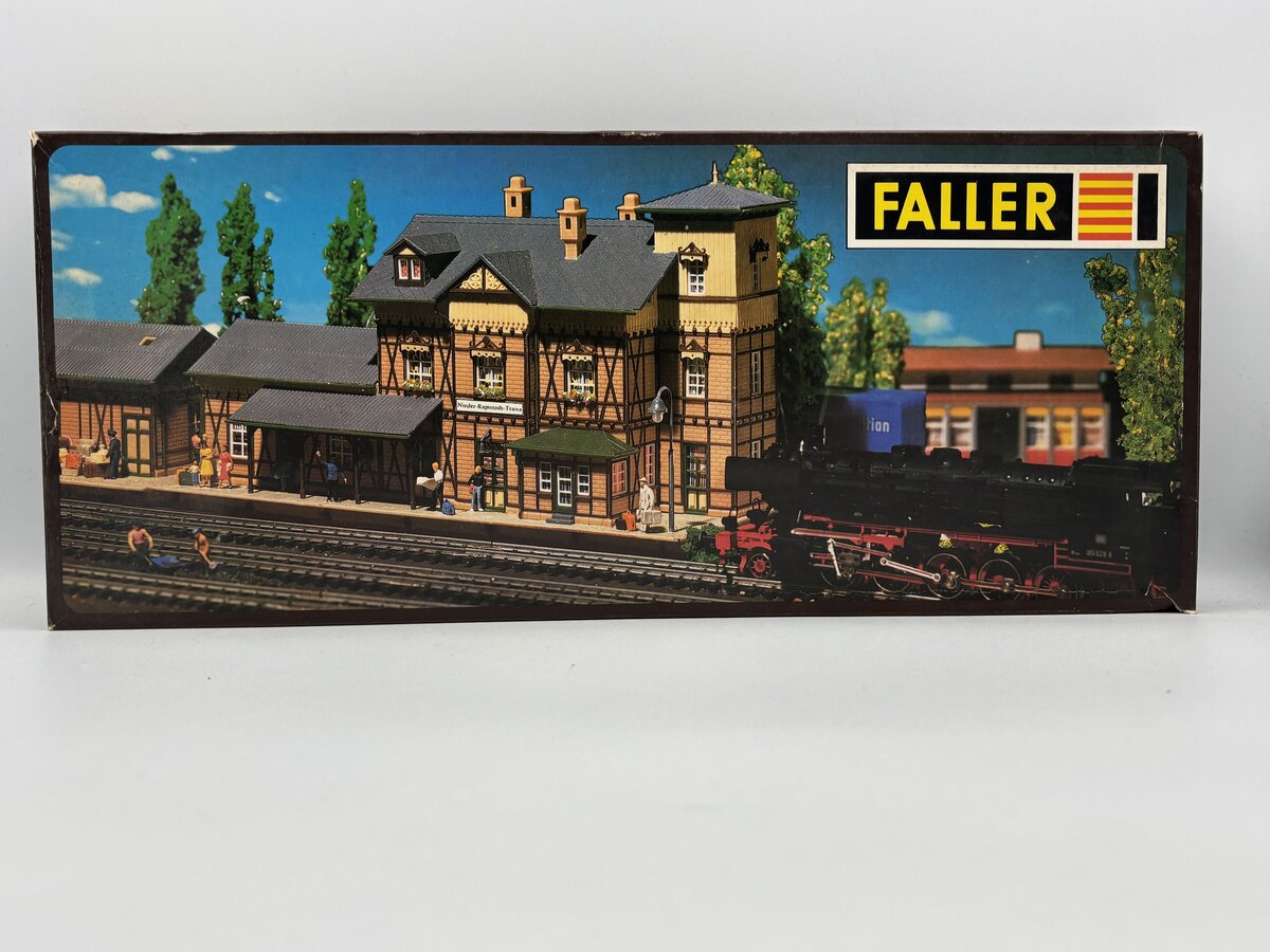 Faller B-112 HO Train Station Kit