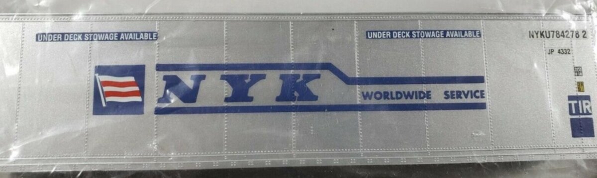 Walthers 933-1861 HO Scale 40' NYK Hi Cube Reefer Container