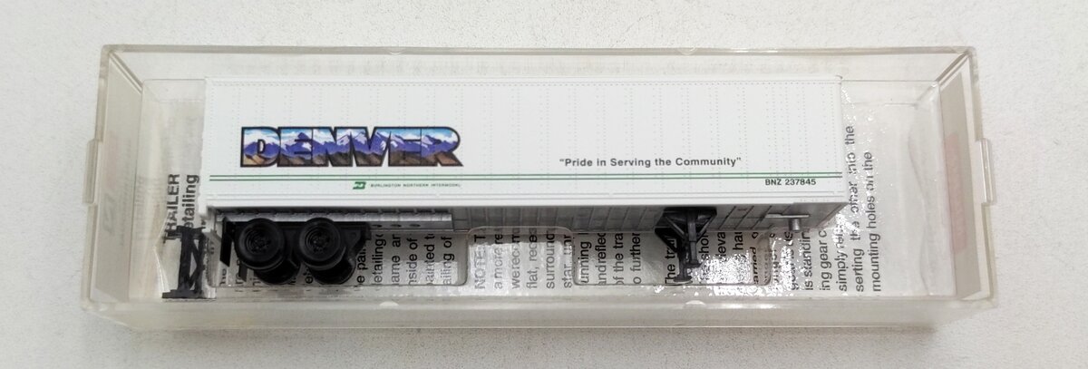Micro-Trains 45100140 N BN Intermodal Denver 45' Van Trailer # 237845 LN/Box