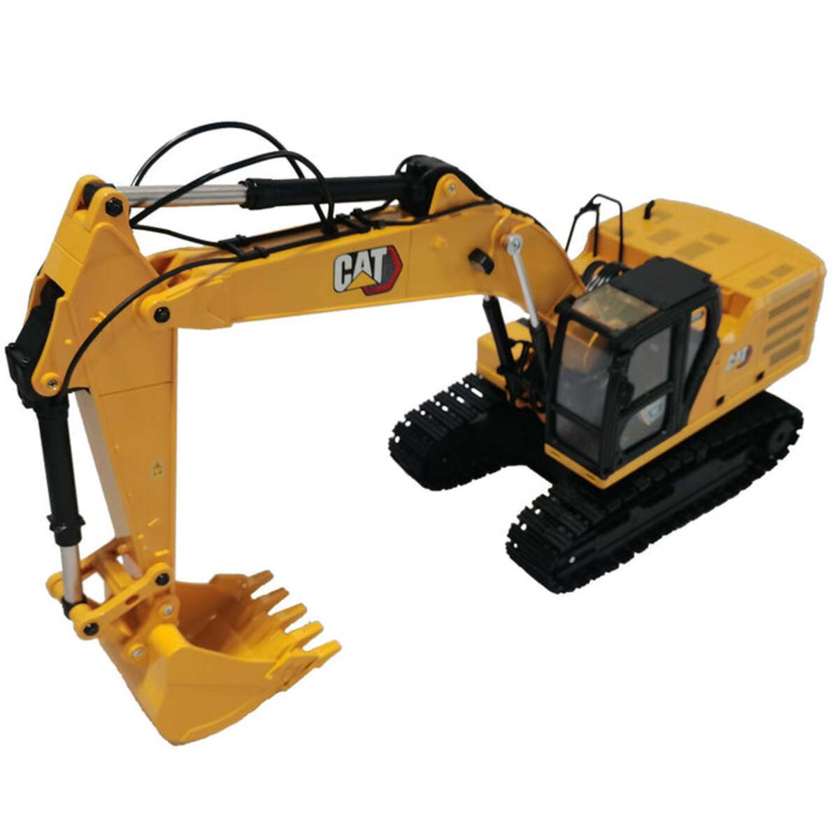 DieCast Masters 28005 1:16 RC Caterpillar 320 Hydraulic Excavator w/Attachments