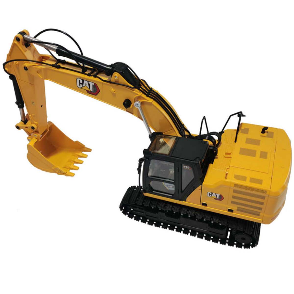 DieCast Masters 28005 1:16 RC Caterpillar 320 Hydraulic Excavator w/Attachments