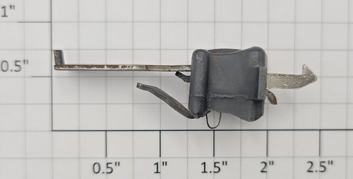 Lionel TS-51 Prewar Box Coupler With Bars