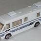 Road Champs 5900 1:43 Winnebago Chieftain RV Deluxe Series