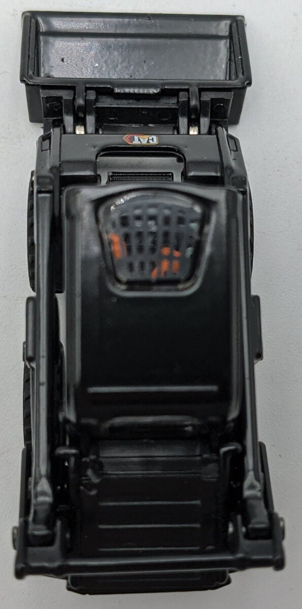 DieCast Masters 85676BK 1:50 Black Caterpillar 242D3 Skid Steer Loader