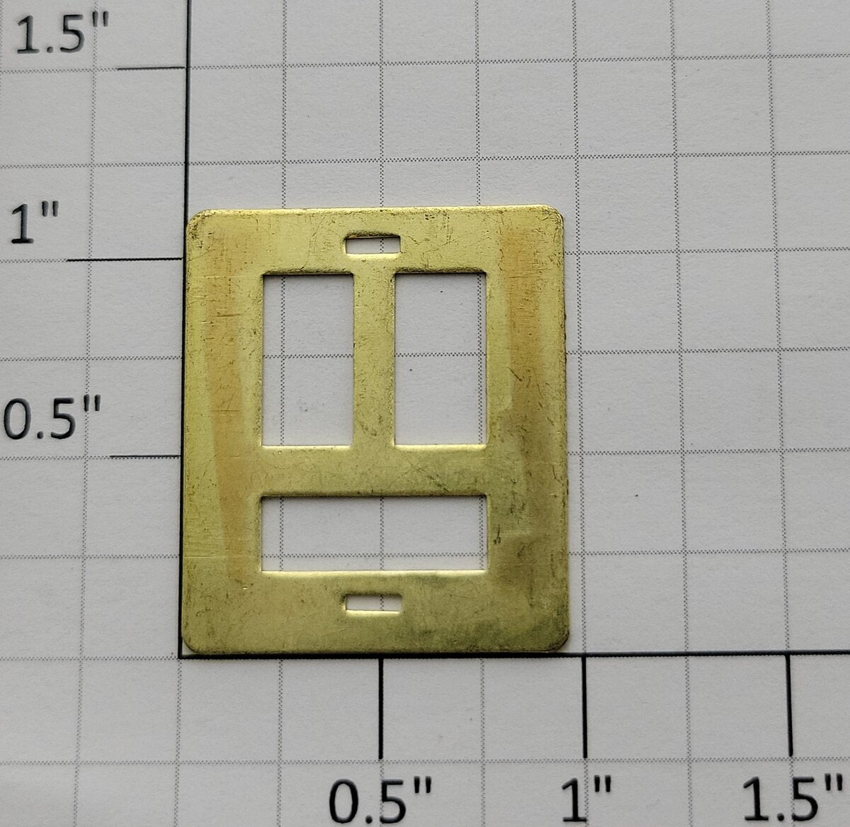 Lionel 300-100X Brass 3-Pane Window Frame Insert