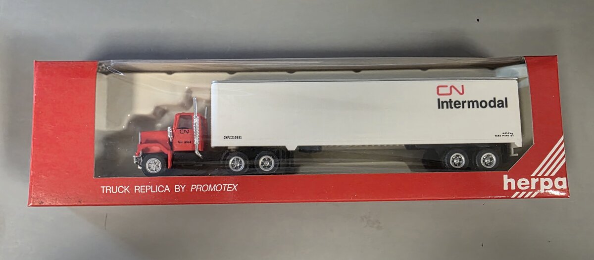 Herpa 6063 HO CN Intermodal Truck & Trailer
