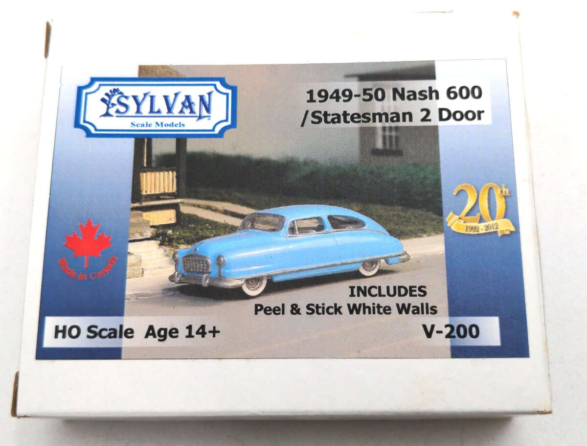 Sylvan Scale Models V-200 HO 1949-50 Nash 600/Statesman 2 Door Kit