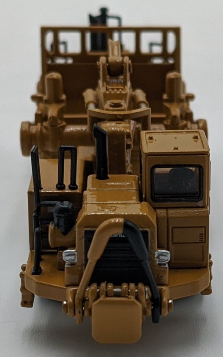 DieCast Masters 85542 1:125 Caterpillar 657G Tractor Scraper