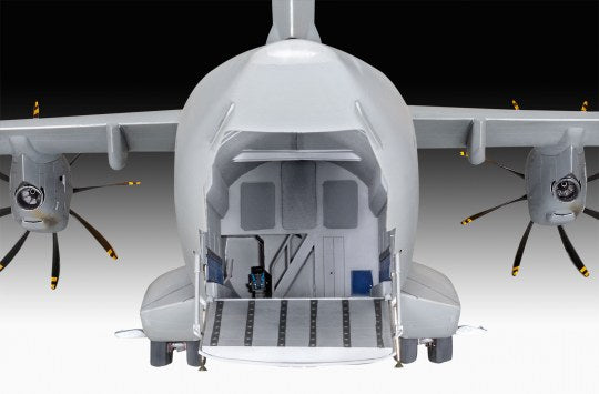 Revell of Germany 03822 1:72 British Legends Airbus A400M Atlas RAF Plane Kit