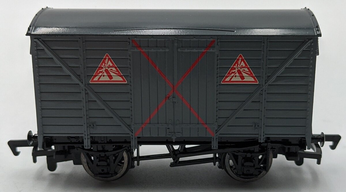 Bachmann 77407 HO Thomas & Friends Explosives Box Van