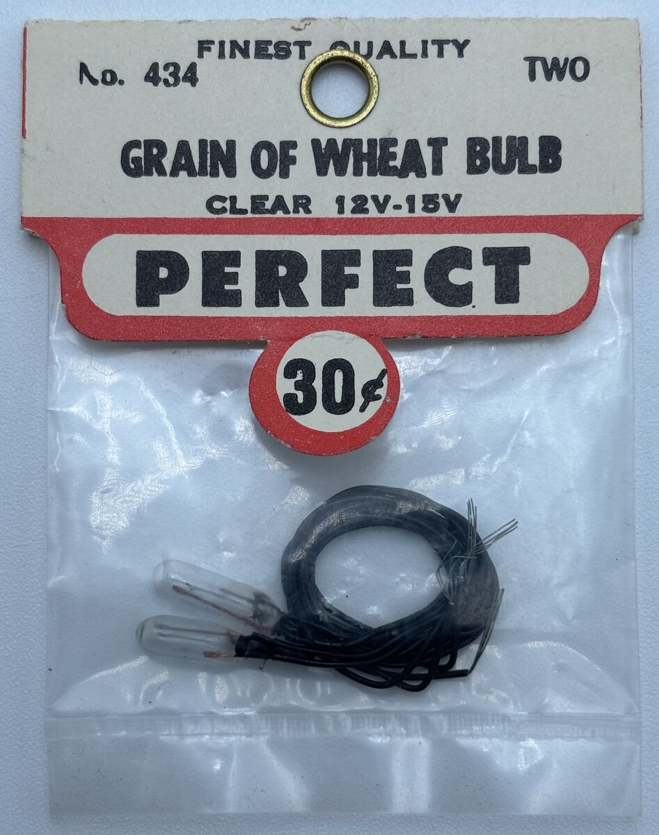 Perfect 434 HO 12-15 Volt Grain Of Wheat Clear Light Bulb (Pack of 2)