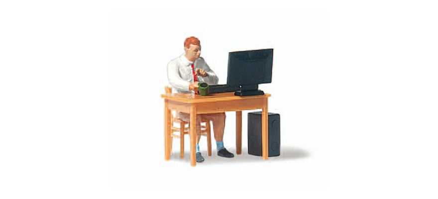 Preiser 28250 HO Home Office Figure with Chair, Desk and Computer
