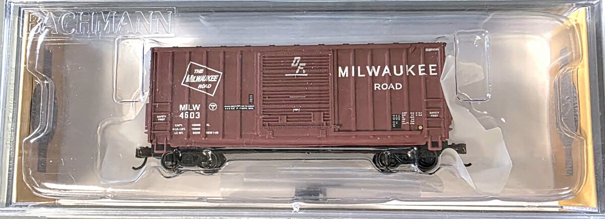 Bachmann 18255 N Milwaukee Road HI-Cube Boxcar #4603