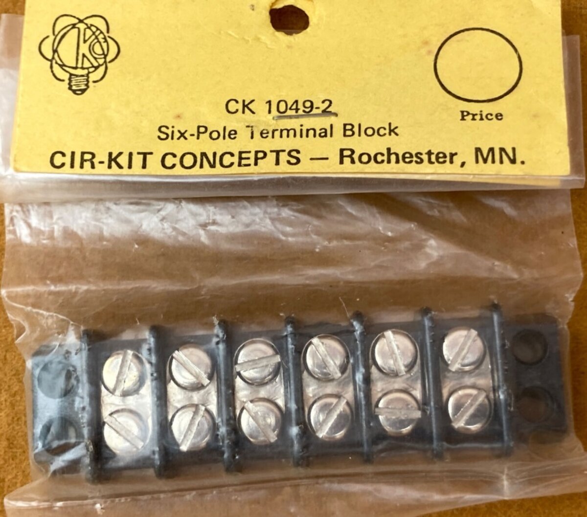 Cir-Kit Concepts CK1049-2 Six Pole Terminal Block