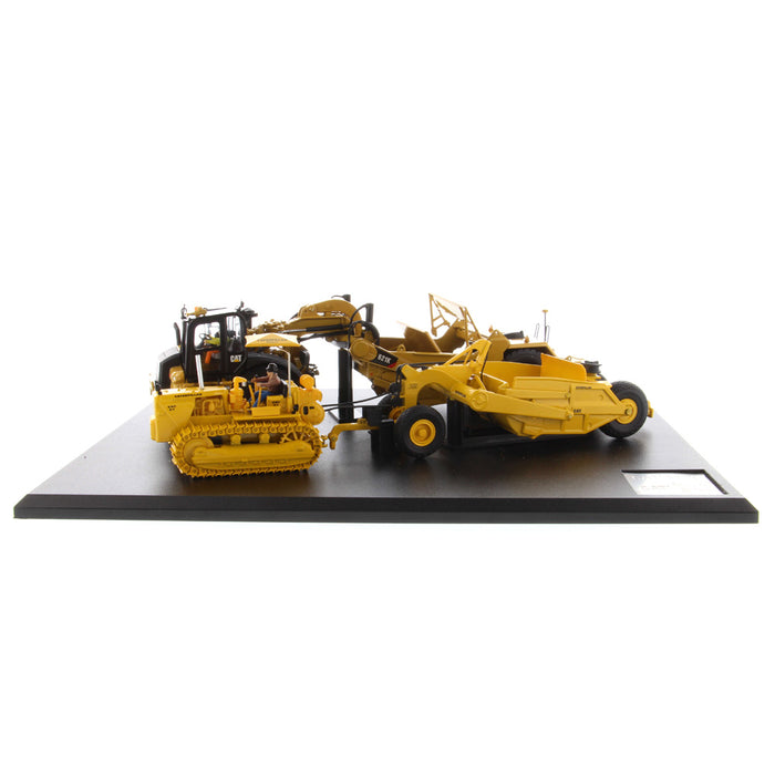 DieCast Masters 85563 1:50 Caterpillar 621K Scraper & Caterpillar No. 70 Scraper