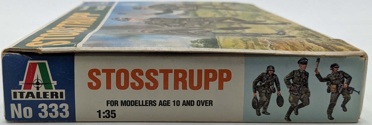 Italeri 333 1:35 Stosstrupp Military Figures Kit