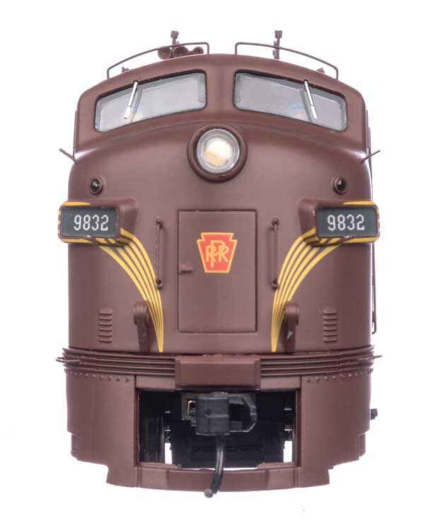 Walthers 920-42536 HO PRR EMD FP7 & F7B Diesel Loco - Sound & DCC #9832A, #9832B
