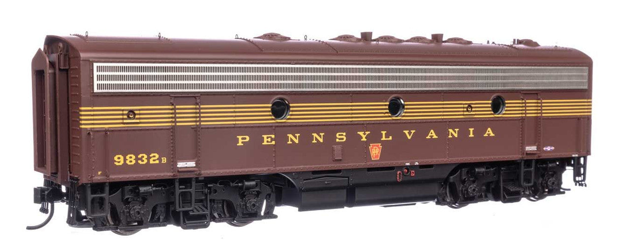 Walthers 920-49536 HO PRR EMD FP7 & F7B Diesel Loco - Standard DC #9832A, #9832B