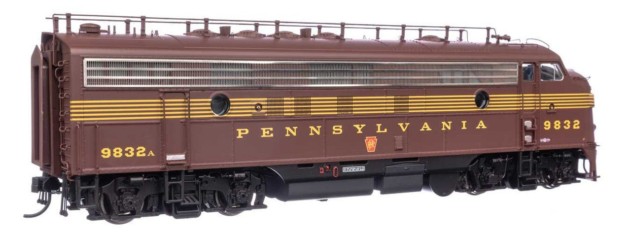 Walthers 920-49536 HO PRR EMD FP7 & F7B Diesel Loco - Standard DC #9832A, #9832B