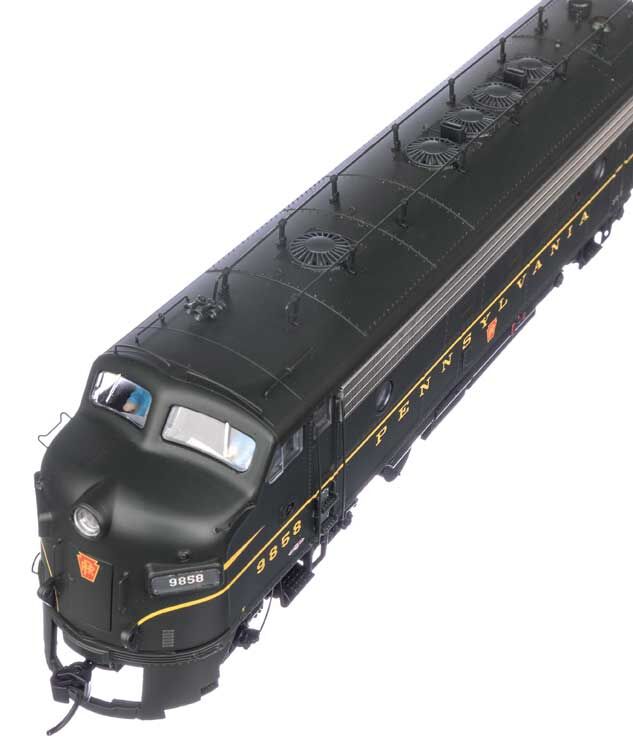 Walthers 920-49538 HO PRR EMD FP7 & F7B Diesel Loco - Standard DC #9858A, #9858B