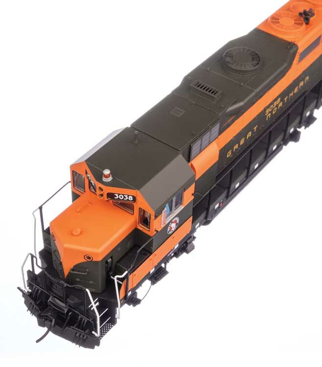 Walthers 920-49179 HO GN EMD GP35 Diesel Locomotive - Standard DC #3038