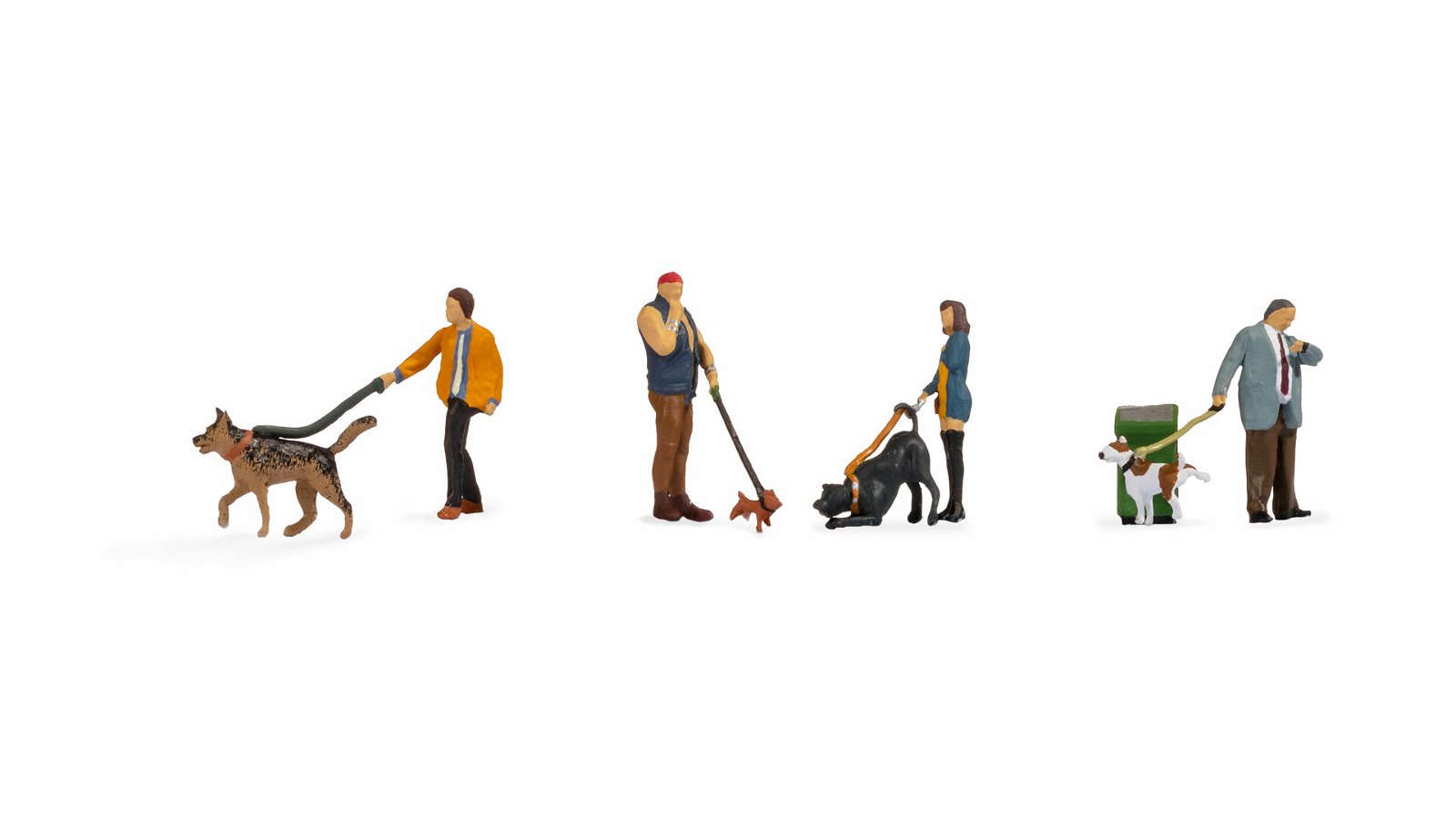 Noch 36471 N People Plastic Figures with Dogs