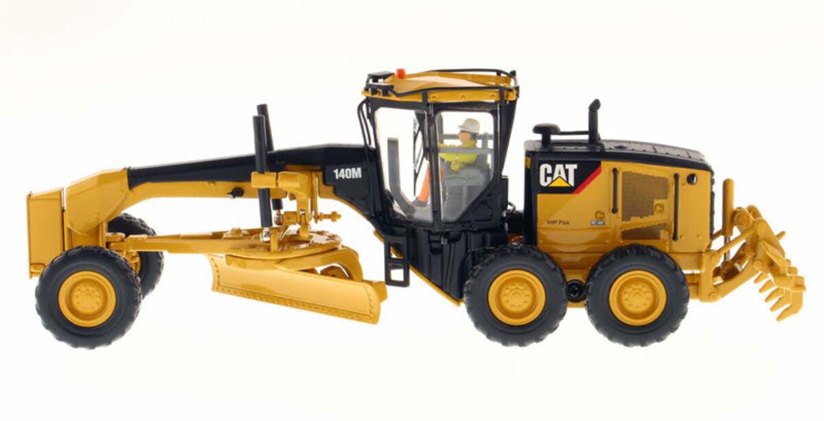 DieCast Masters 85236C 1:50 Caterpillar 140M Core Classics Series Motor Grader