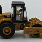 DieCast Masters 85247 1:87 Caterpillar CP56 Padfoot Drum Soil Compactor
