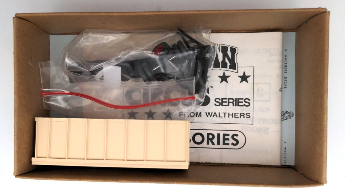 Walthers 933-1393 HO Chair Wagon American Circus Kit
