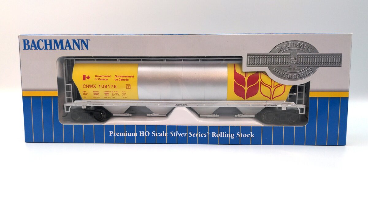 Bachmann 73807 HO Gov. of Canada Cylindrical Grain Hopper Car #108175