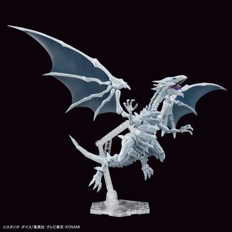 Bandai 2669312 Figure-rise Standard Amplified Blue-Eyes White Dragon Model Kit
