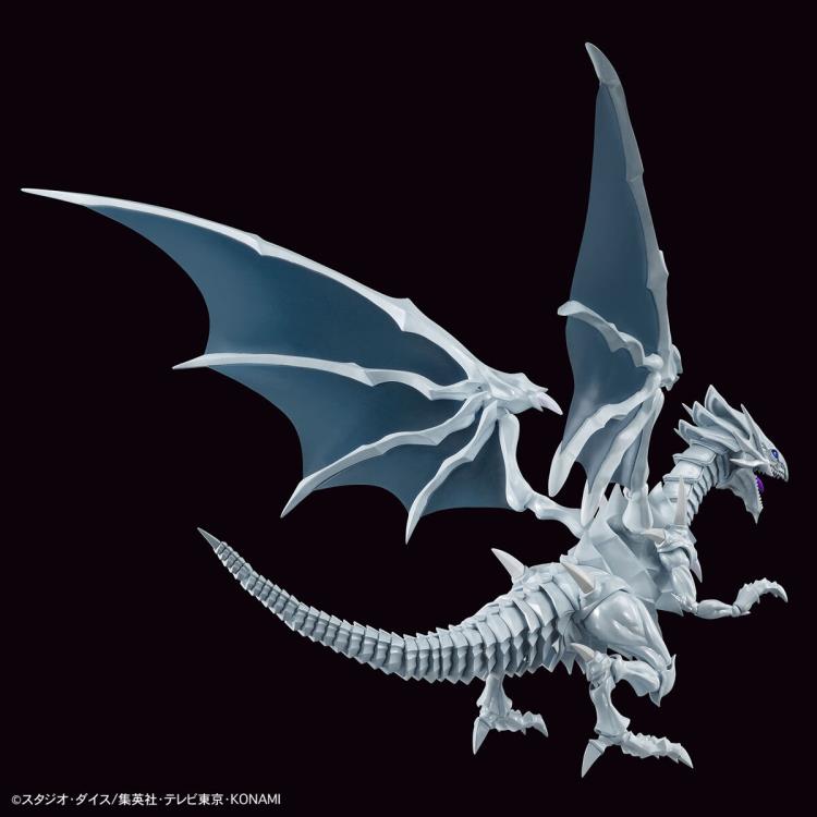 Bandai 2669312 Figure-rise Standard Amplified Blue-Eyes White Dragon Model Kit