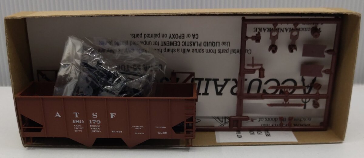 Accurail 2651 HO Scale Atchison Topeka and Santa Fe USRA 55-Ton Hopper: #180179