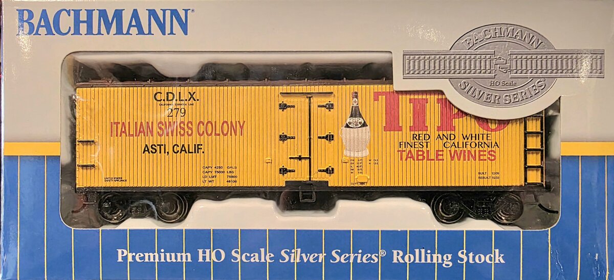 Bachmann 19811 HO Tipo Table Wine 40' Wood-Side Refrigerated Boxcar