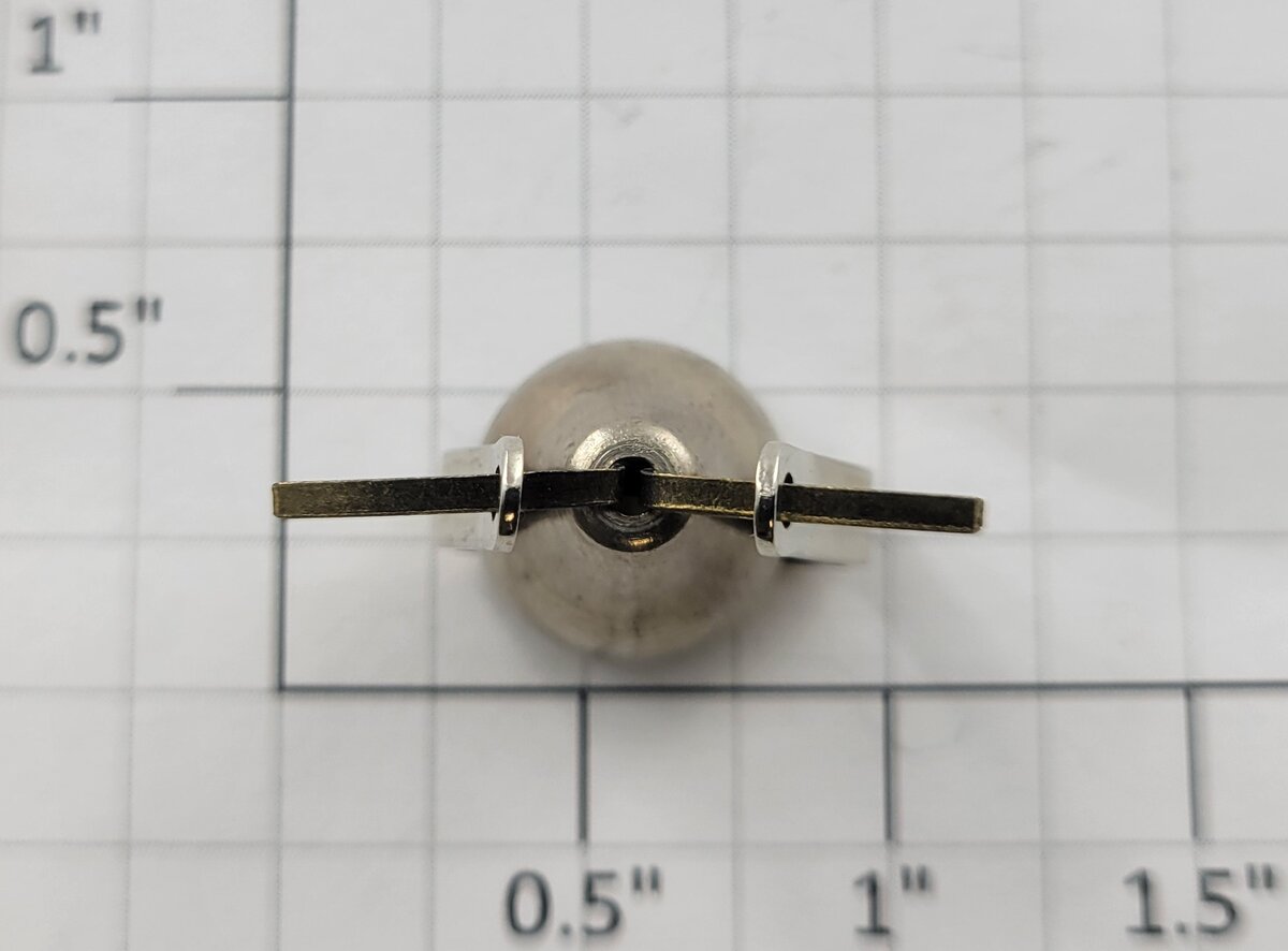 Lionel 390-66-1 Standard Gauge Ornamental Nickel Bell and Bracket-Complete