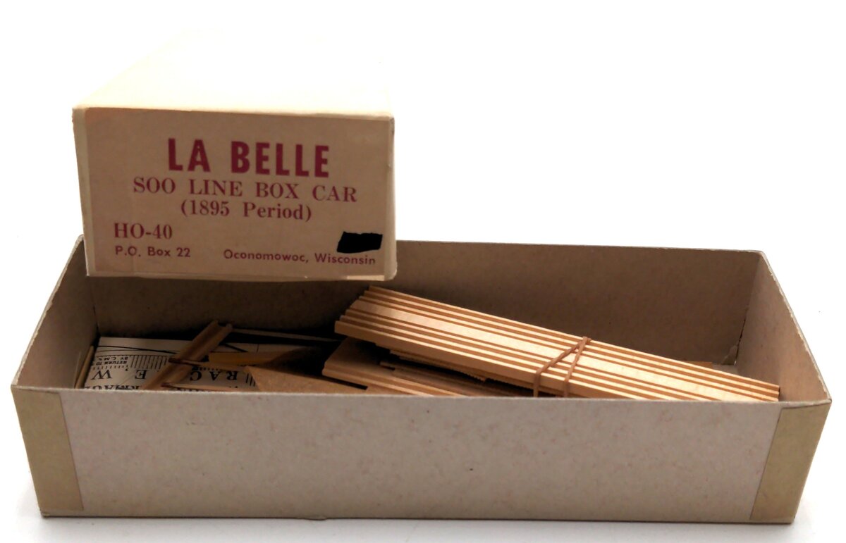 LaBelle Woodworking Co. HO-40 HO Soo Line 34'' Boxcar Kit