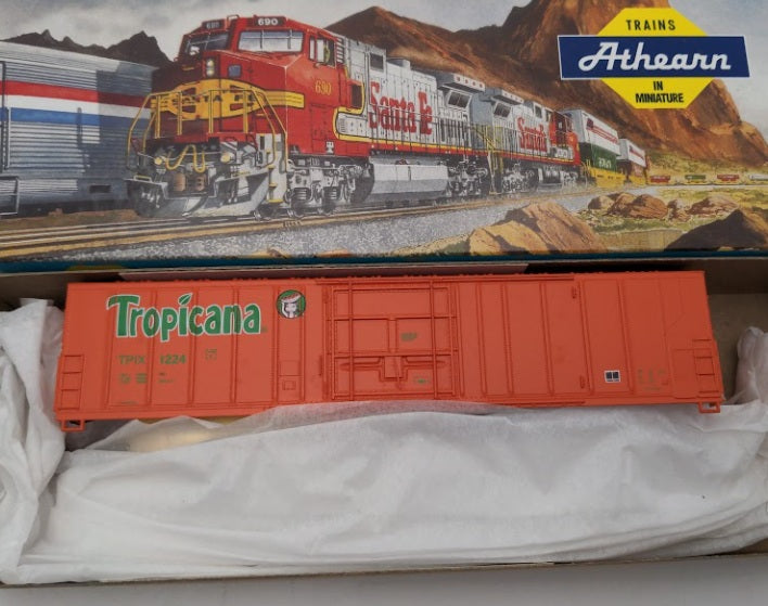 Athearn 2905L HO Scale Tropicana 57' Mechanical Reefer # 1224 Kit