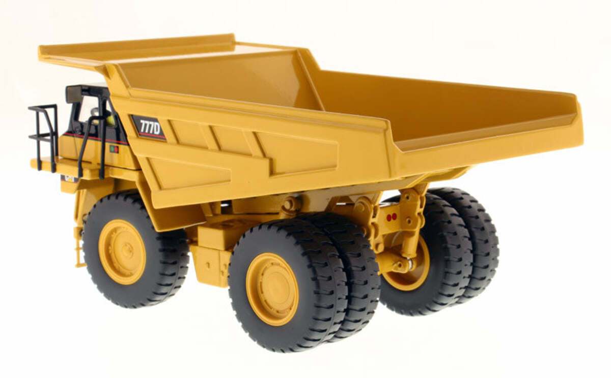 DieCast Masters 85104C 1:50 Cat 777D Off-Highway Truck Diecast Model