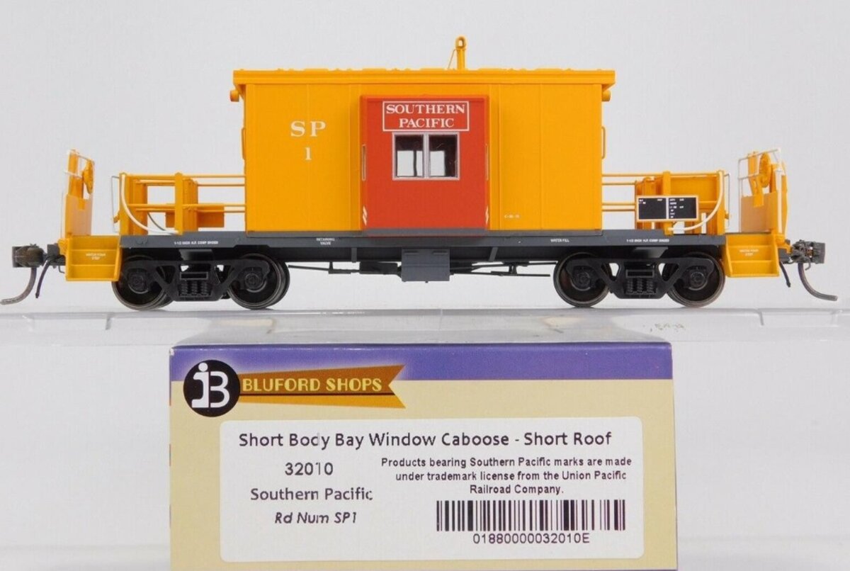 Bluford Shops 32010 HO Southern Pacific Short Body & Roof Bay Window Caboose #1